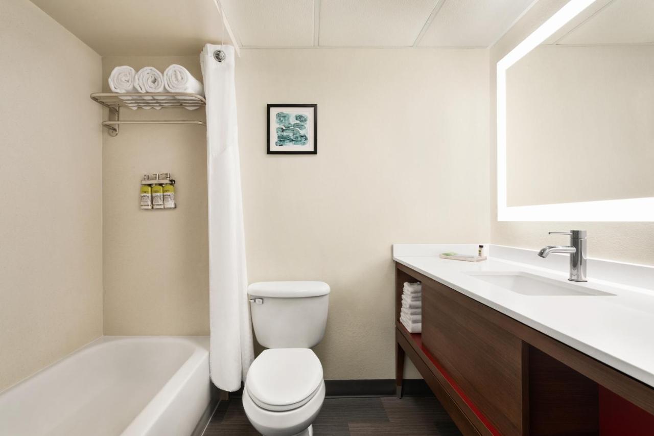 Holiday Inn Florence By Ihg Экстерьер фото